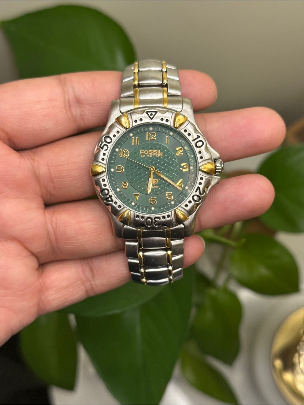 Fossil Men's Two-Tone Green Dial Stainless Steel rare find vintage Watch